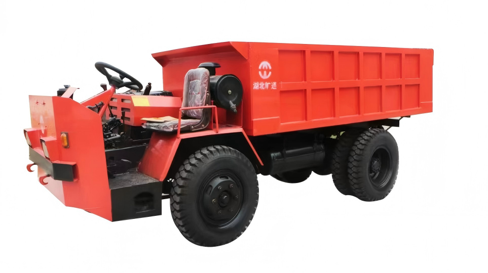 矿用8T- 四缸六轮车　